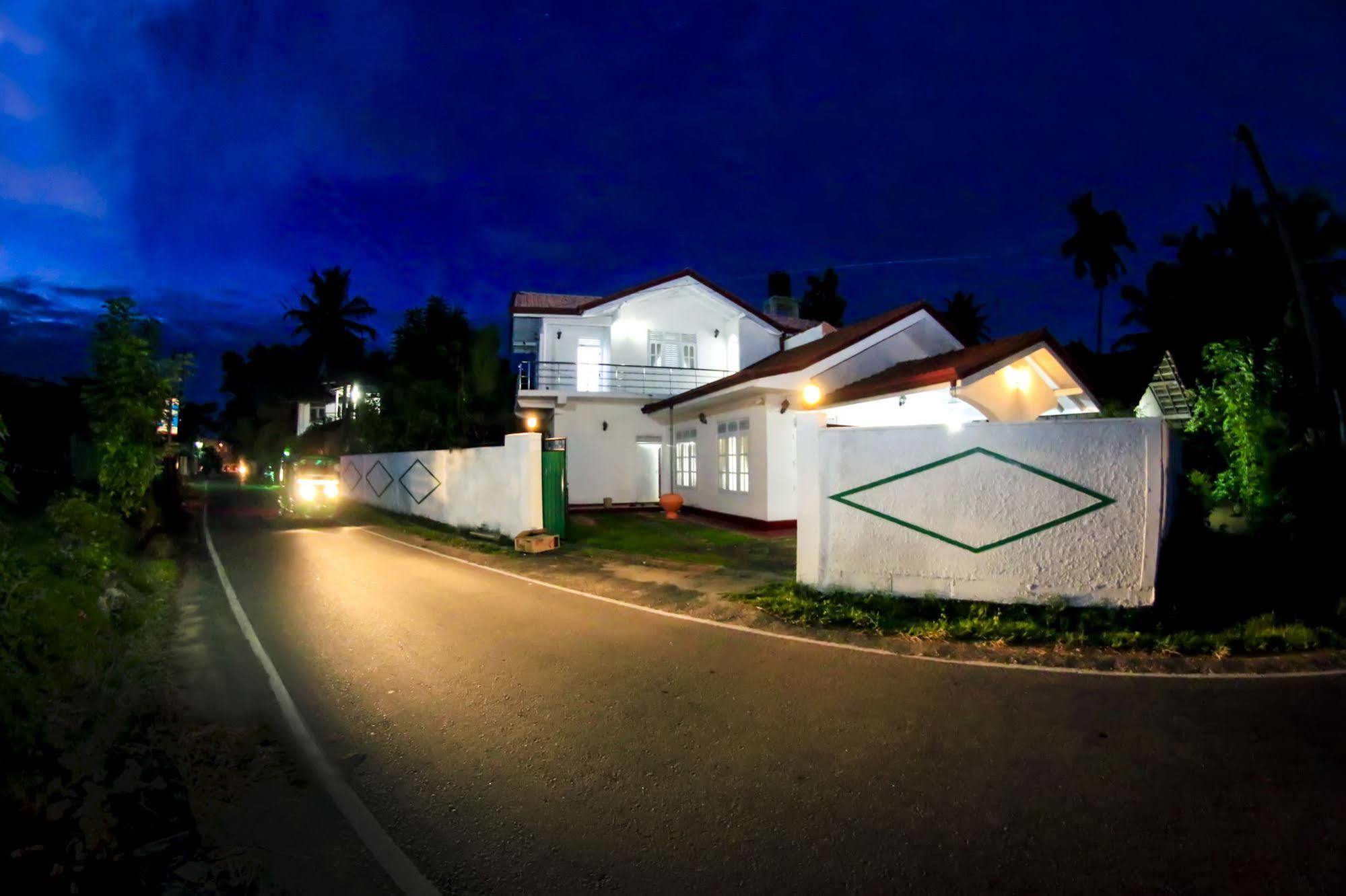 White Villa Weligama Extérieur photo